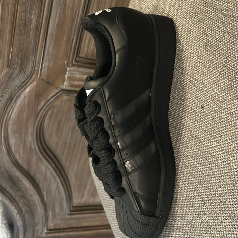 Adidas men’s size 10